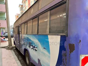 Ashok Leyland JanBus 2015