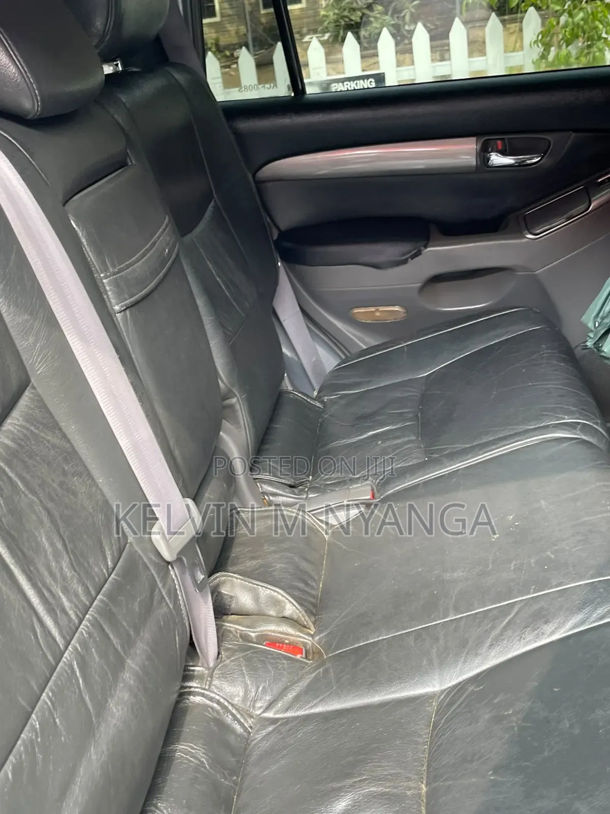 Toyota Land Cruiser 2010 Black
