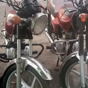 Bajaj Boxer 100 2023 Red