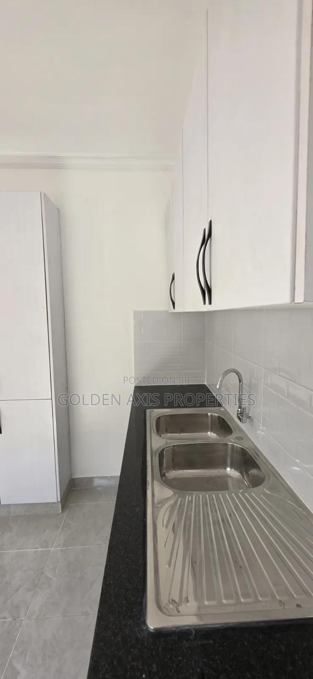 4bdrm Bungalow in Merisho for sale - thumbnail 5
