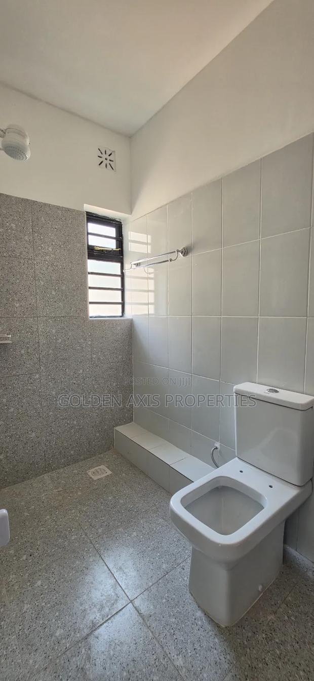 4bdrm Bungalow in Merisho for sale - thumbnail 7