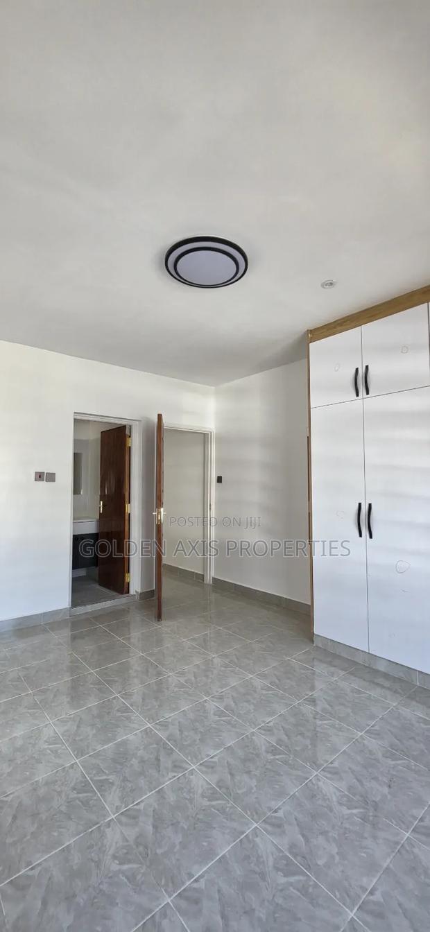 4bdrm Bungalow in Merisho for sale - thumbnail 8