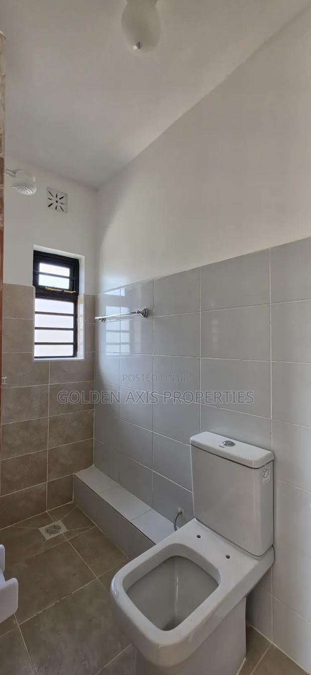 4bdrm Bungalow in Merisho for sale - thumbnail 13
