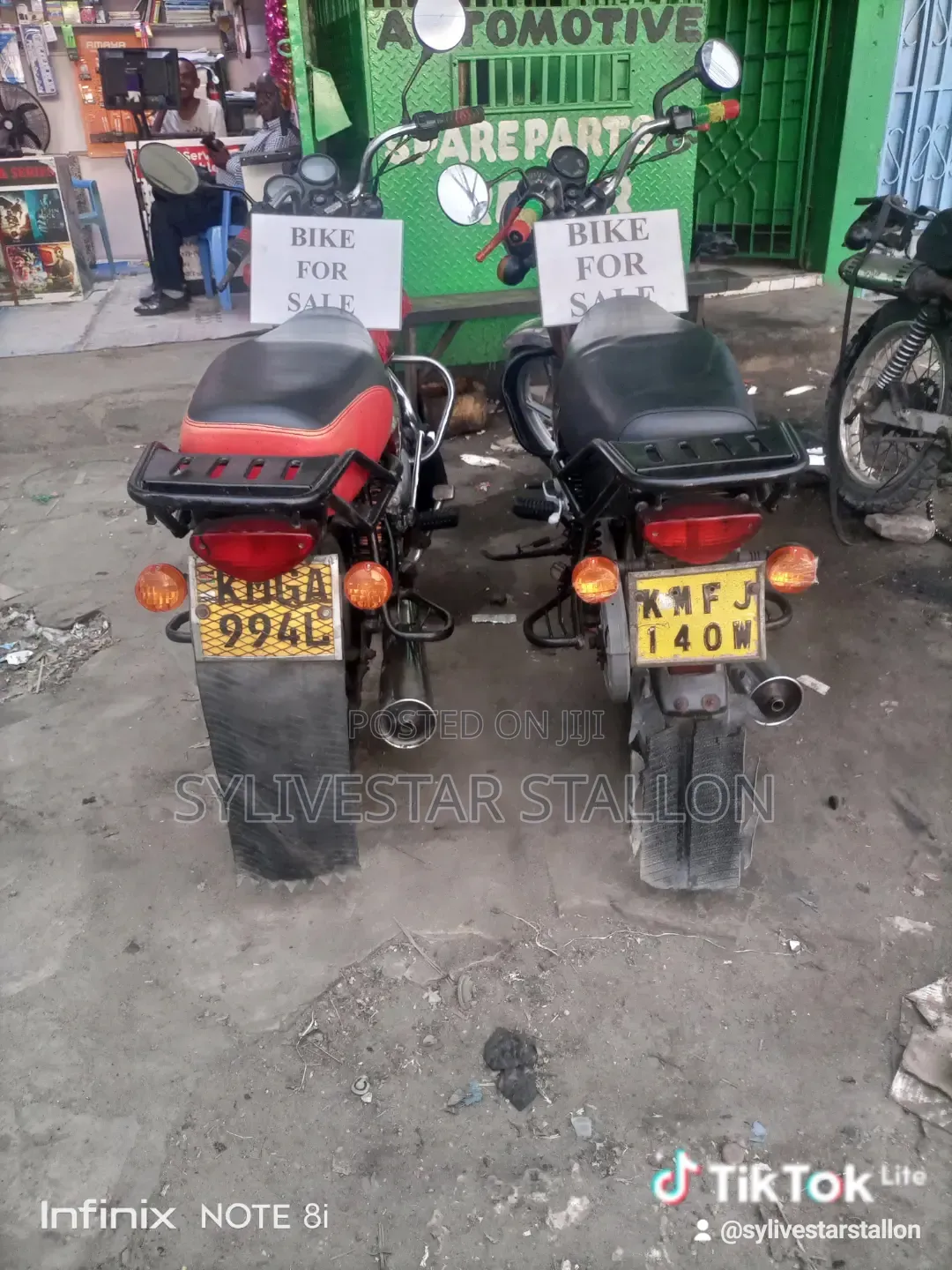Bajaj Boxer 100 2023 Red