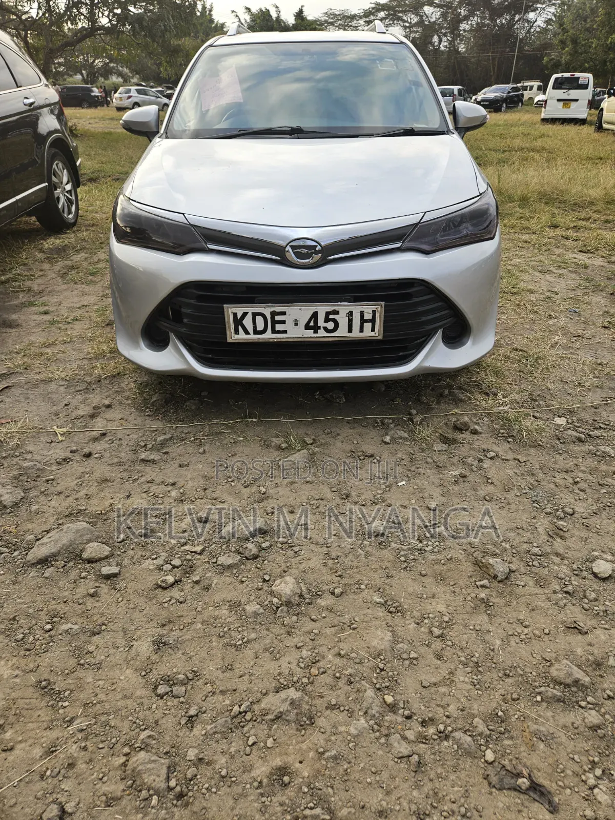 Toyota Corolla Fielder 2016 Silver