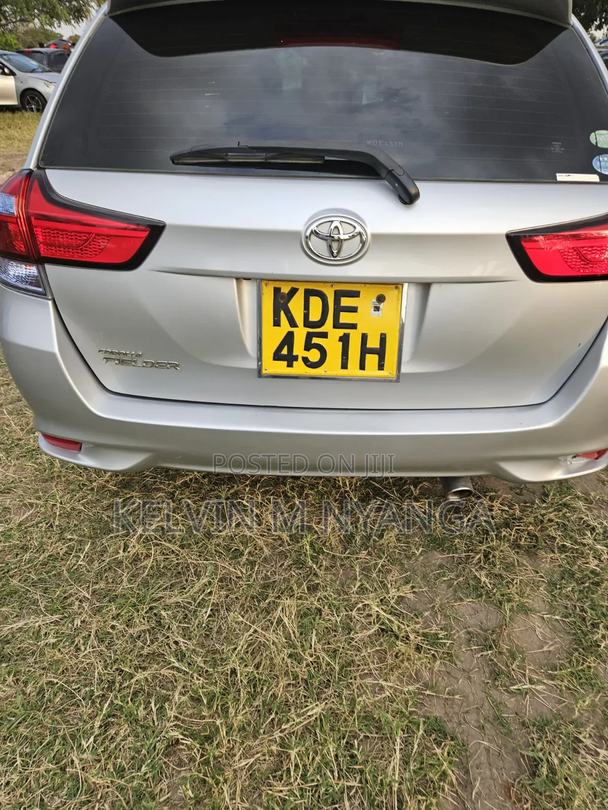 Toyota Corolla Fielder 2016 Silver