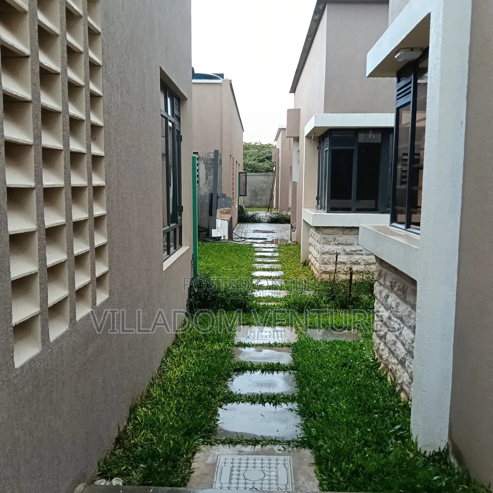 3bdrm Townhouse/Terrace in Nakuru Town East for sale