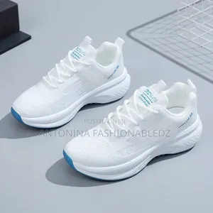 Breathable Laced Sneakers 37-41