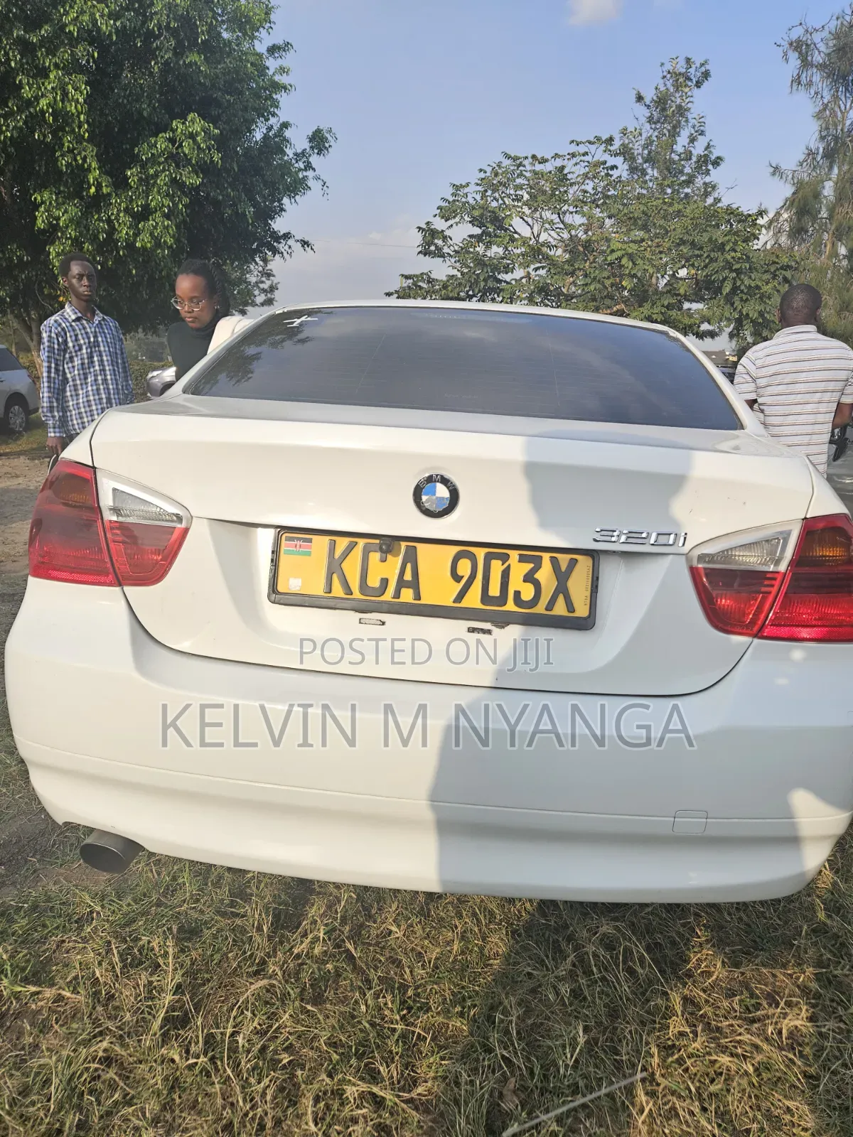 BMW 320i 2007 White