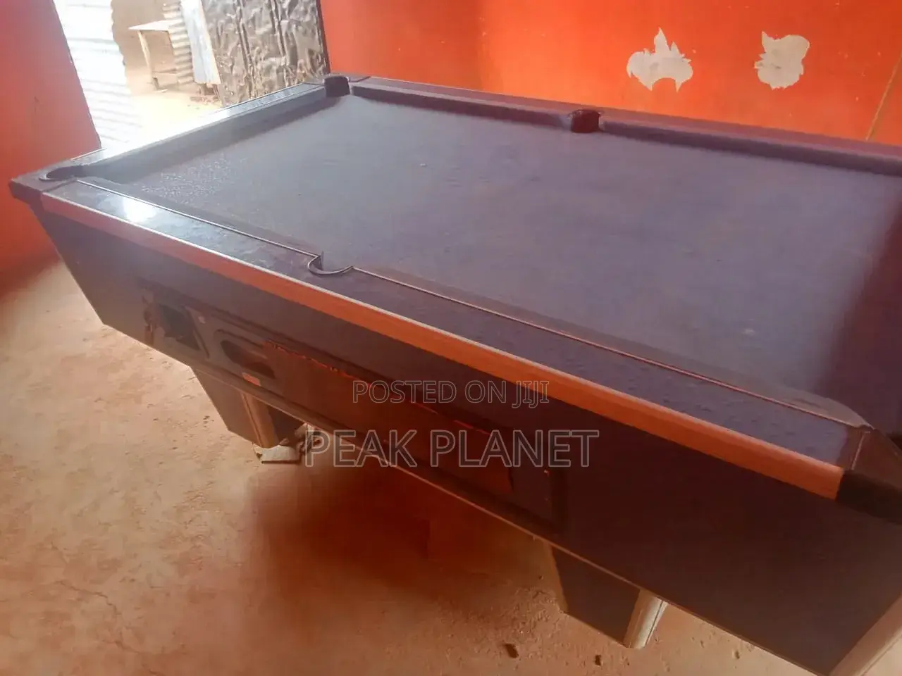Executive Marble Pool Table – Clean Condition 