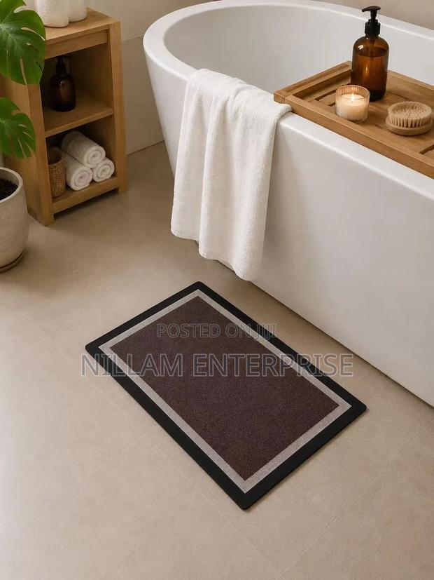 Absorbent Bathroom / Door Mat - thumbnail 3