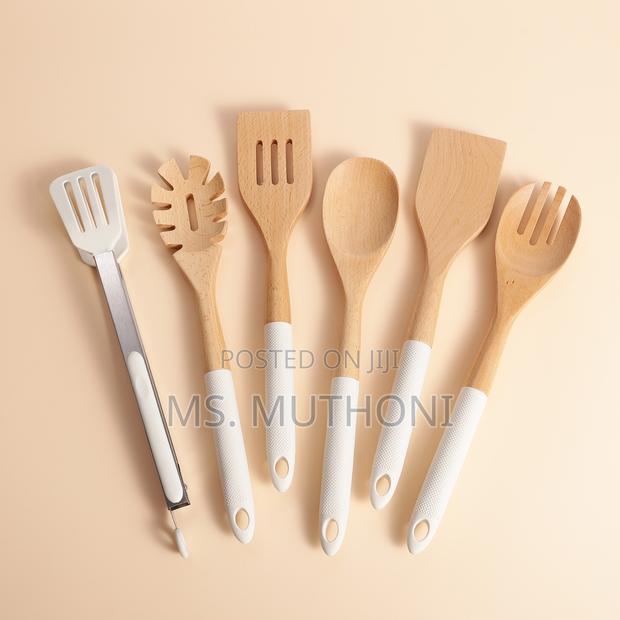 Stylish 6-Piece Bamboo Kitchen Utensil Set - thumbnail 2