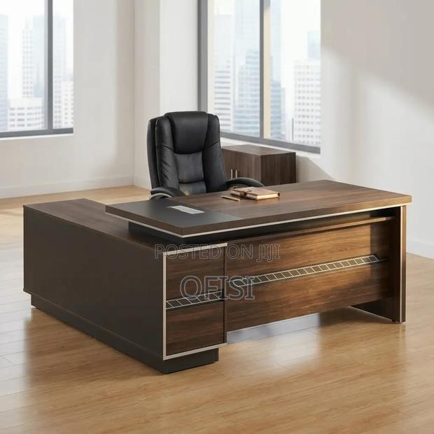 Office Desk; Modern L-Shaped Executive Office Desk