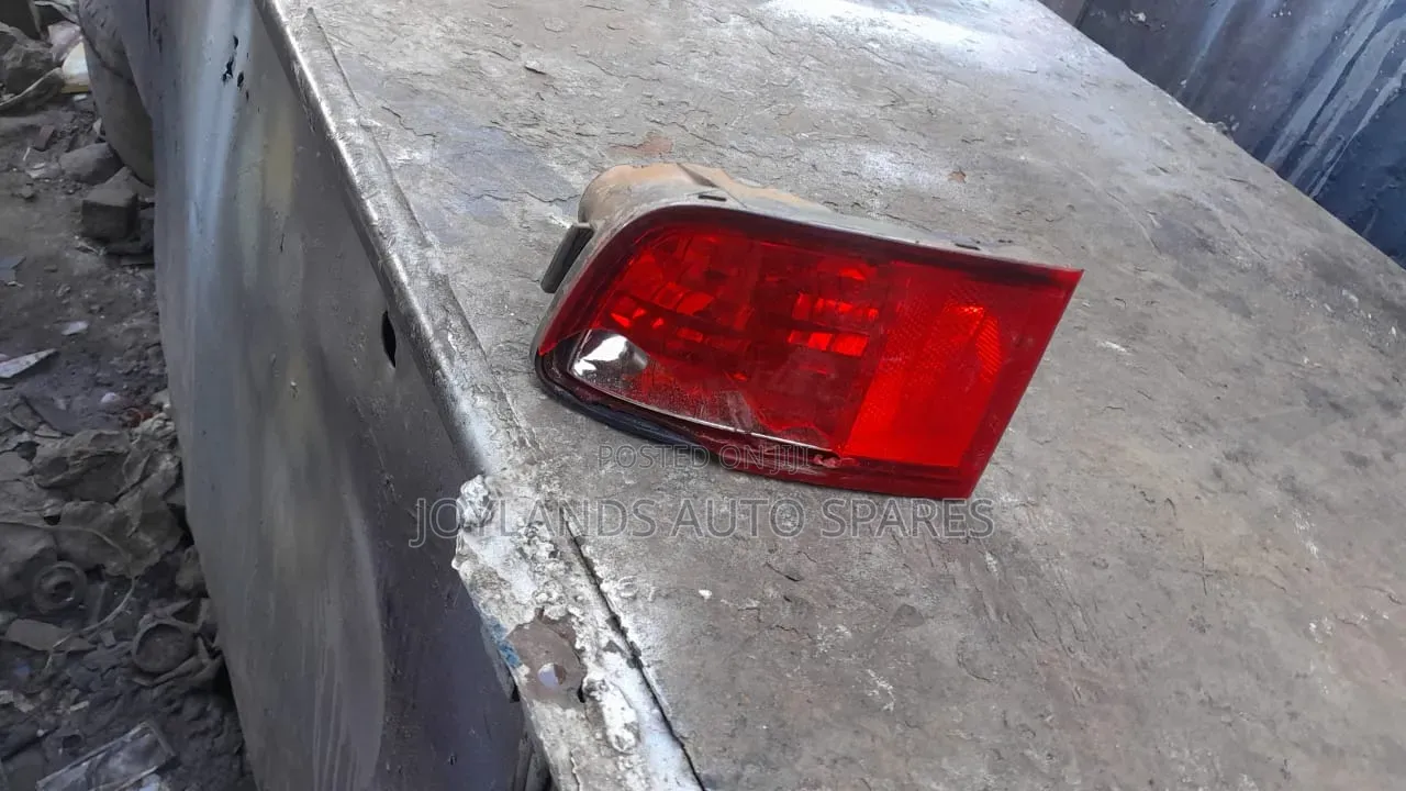 Prado Fj150 Rear Reflector
