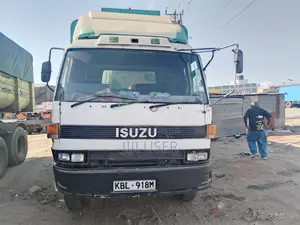 Isuzu FVZ 2diff 2001 White