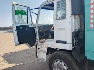 Isuzu FVZ 2diff 2001 White