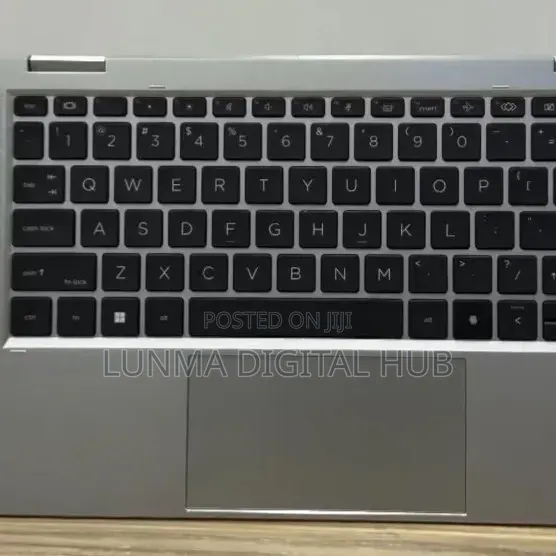 Laptop HP EliteBook x360 1030 G8 8GB Intel Core i7 SSD 512GB
