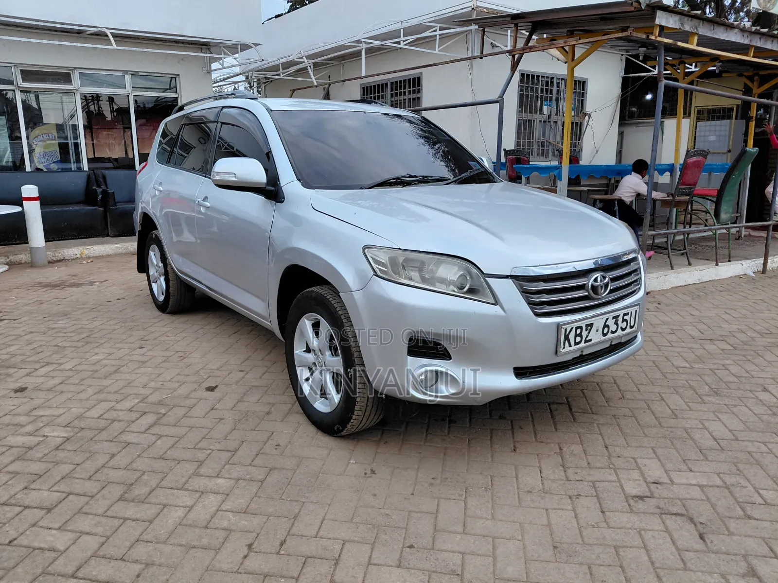 Toyota Vanguard 2009 Silver