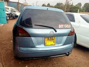 Nissan Wingroad 2003 Blue