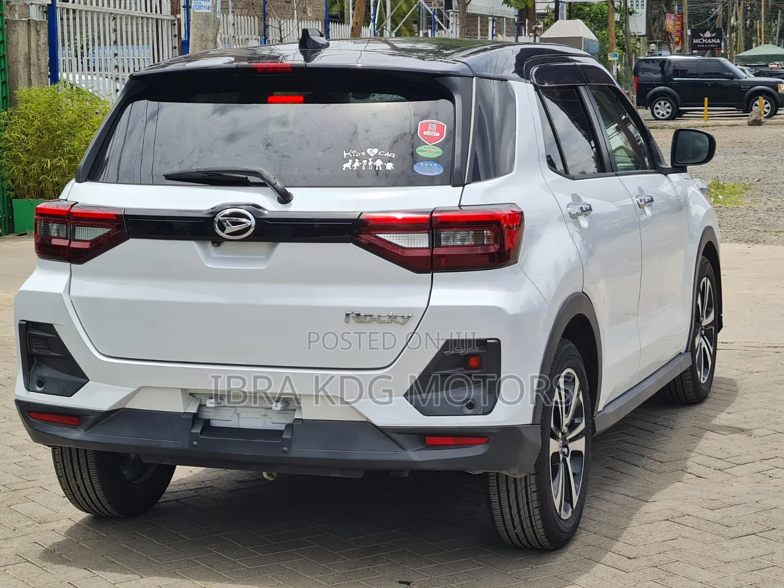 Daihatsu Rocky 2019 White