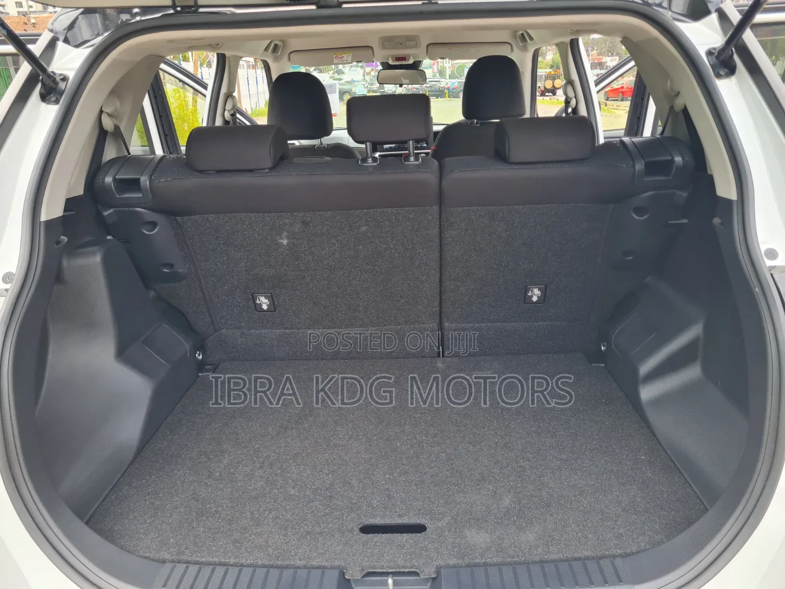 Daihatsu Rocky 2019 White