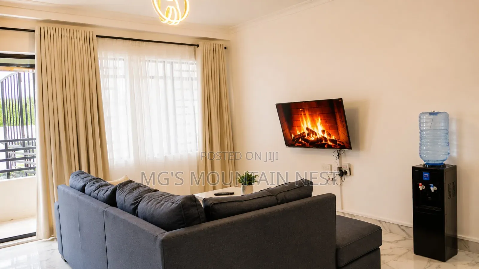 Mg's Mountain Nest| Executive Nanyuki Studio Airbnb| Near Club Zero