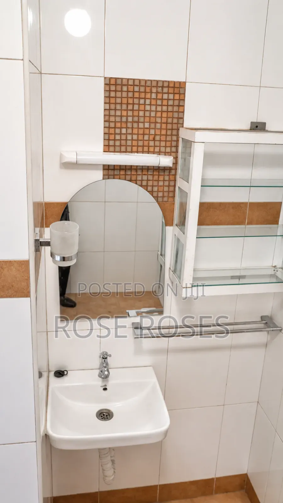 3bdrm Apartment in Garden Estate, Thome for rent