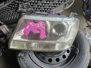 Escudo Headlight