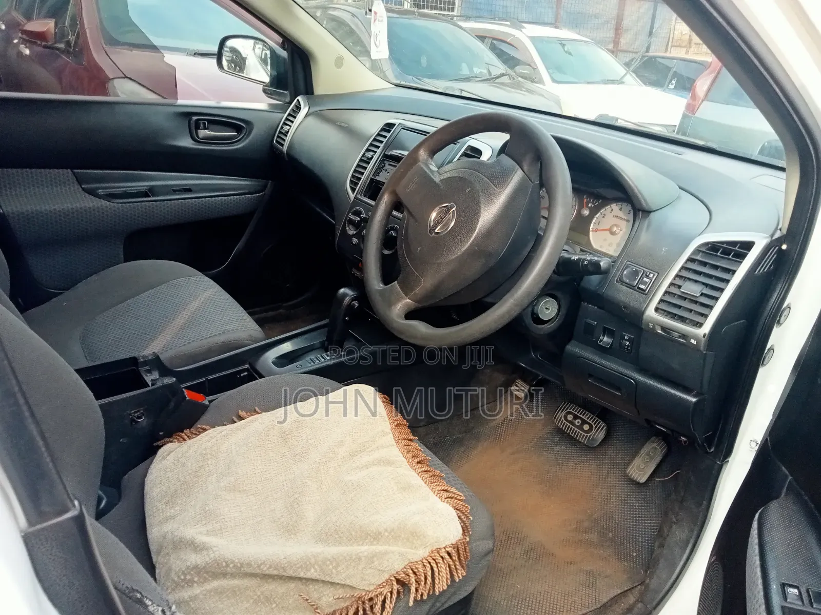 Nissan Wingroad 2010 White