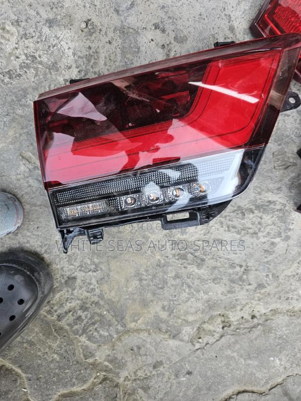 Landcruiser Lc 300 Bootlight