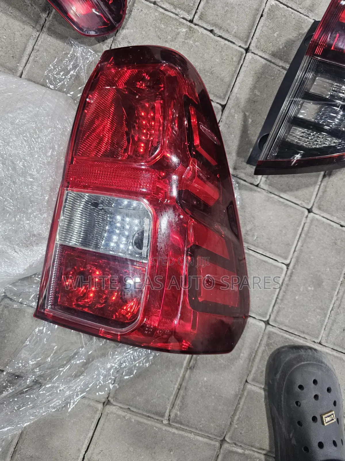 Revolution (Revo)2015 Taillight