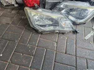 Fielder 161 2015 Headlight