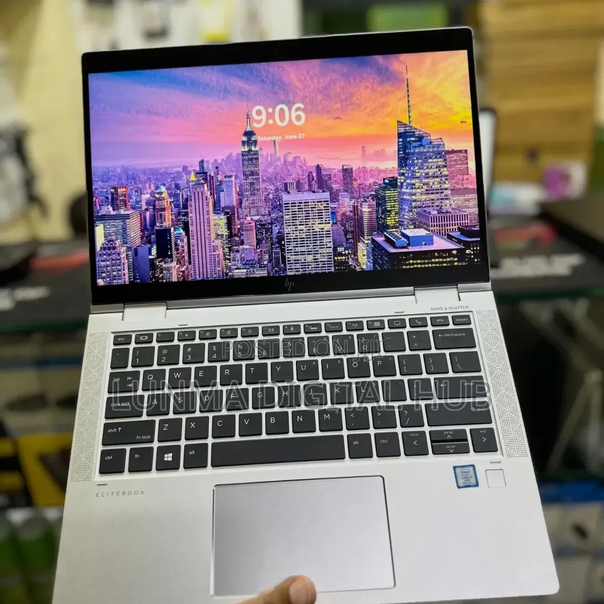 Laptop HP EliteBook x360 1030 G7 16GB Intel Core i7 SSD 512GB