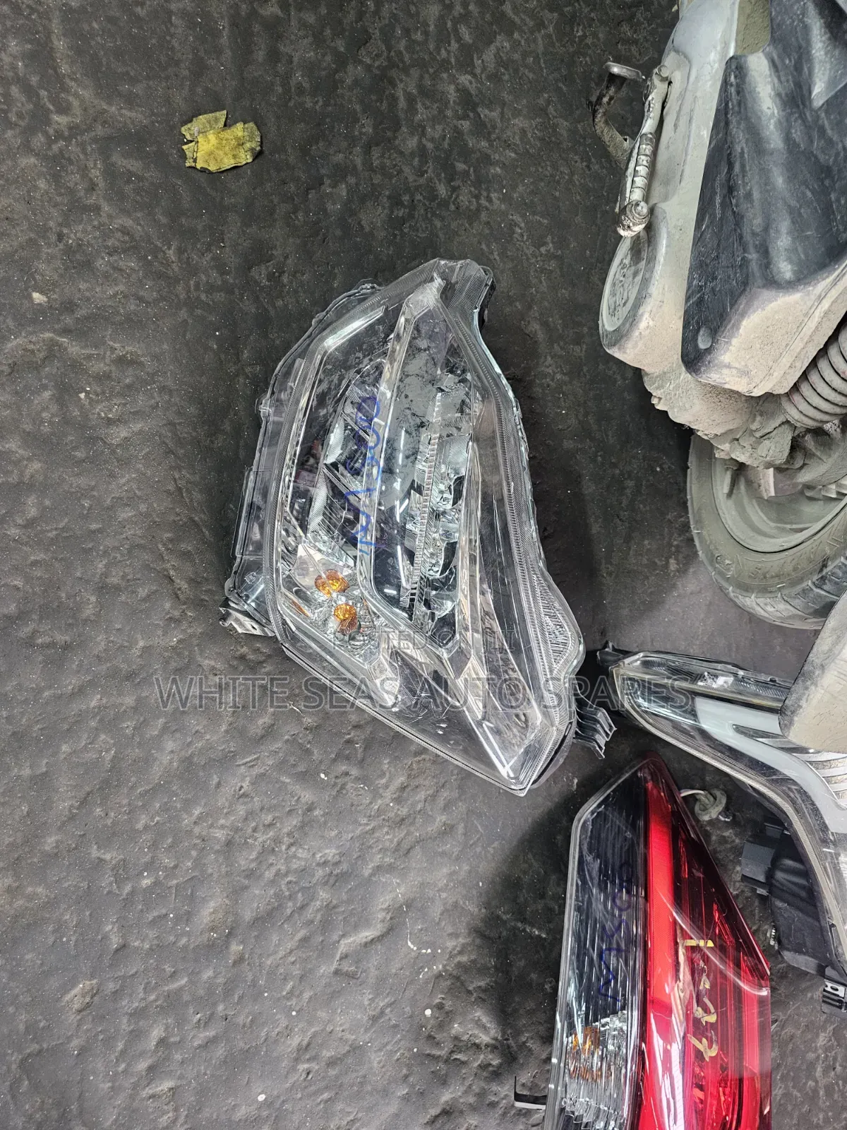 Mira 2018 Headlight