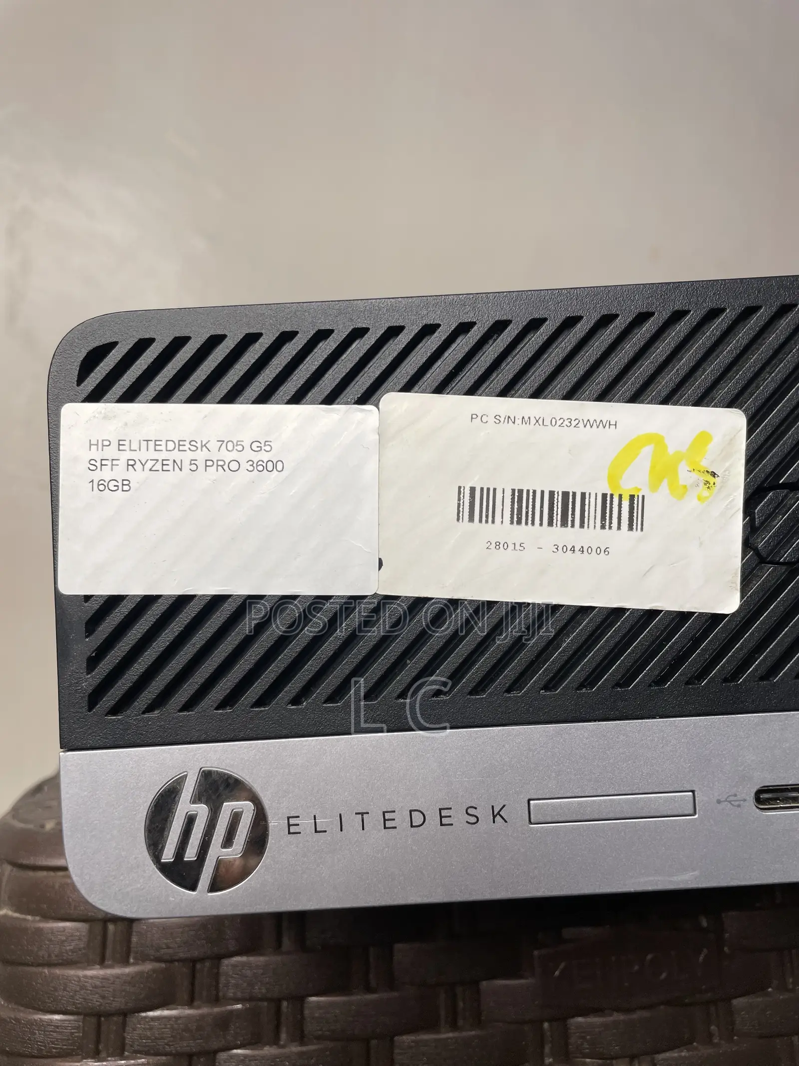 Desktop Computer HP EliteDesk 705 16GB AMD Ryzen 5 SSD 500GB