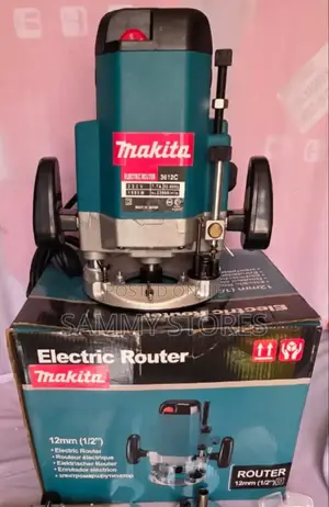 Makita Professional Electric Router