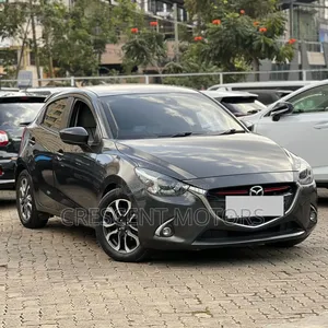 Mazda Demio 2018 Gray