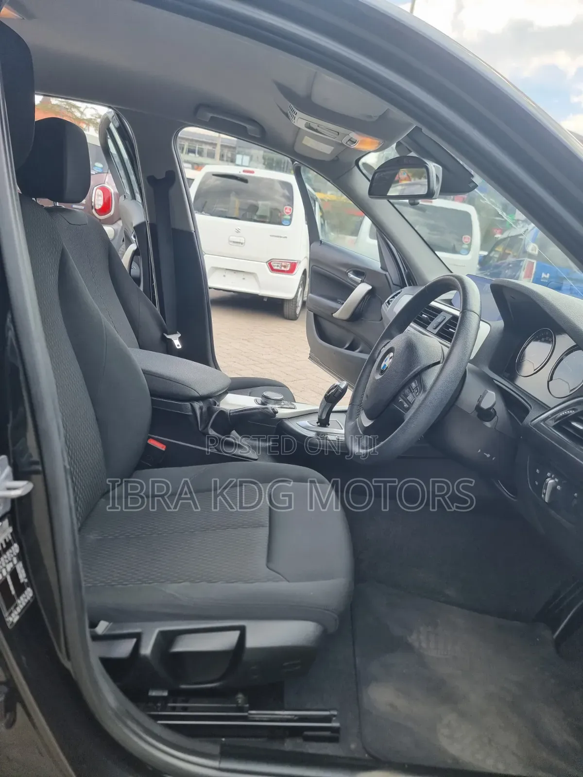 BMW 118i 2018 Black