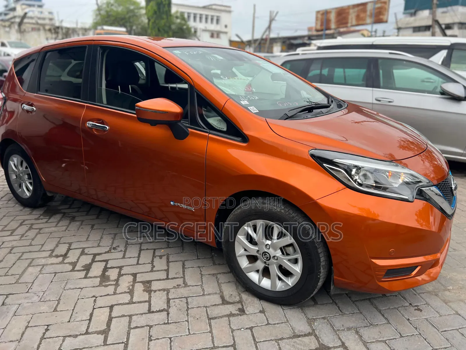 Nissan Note 2019 Orange