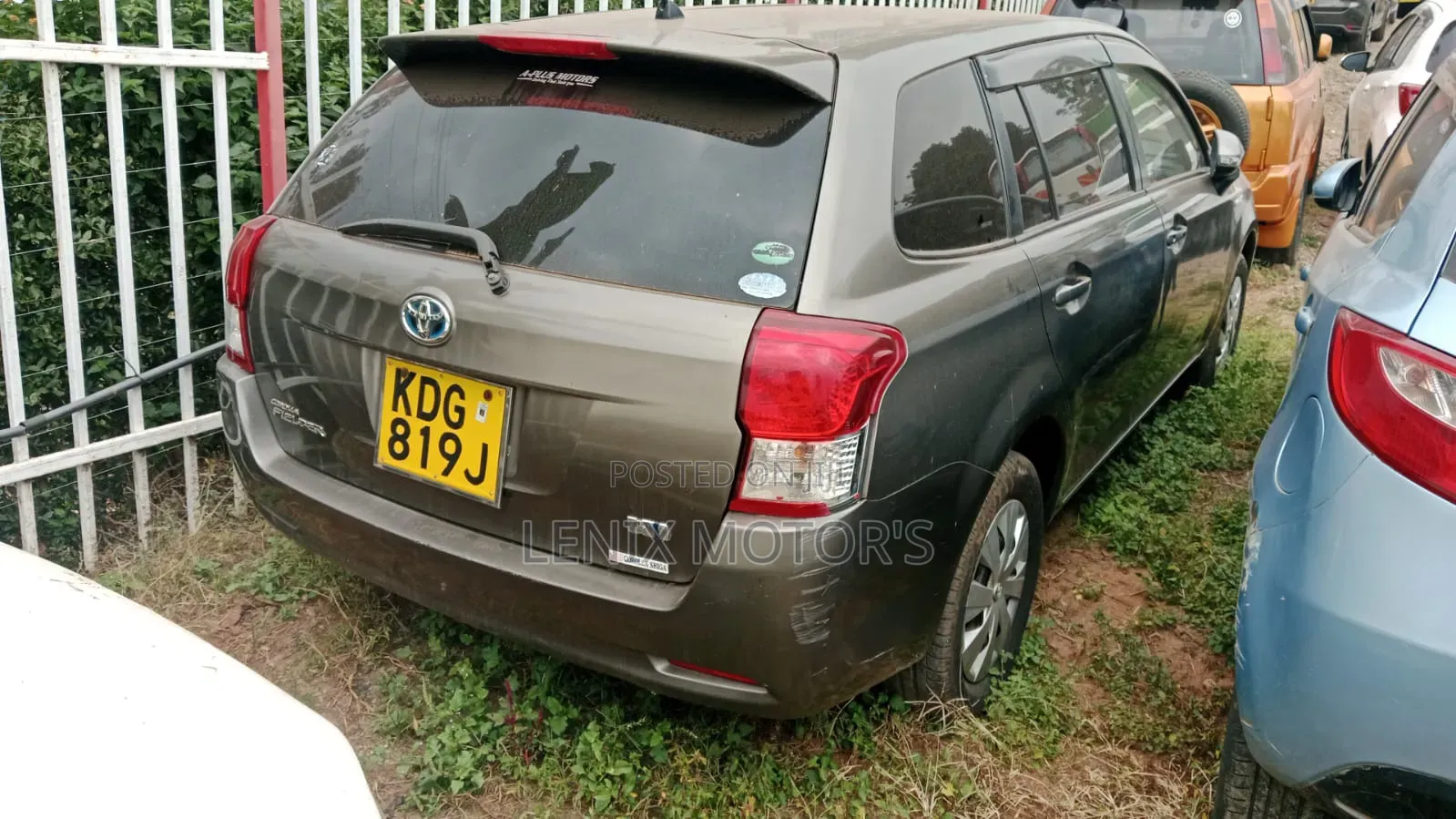 Toyota Corolla Fielder 2015 Brown