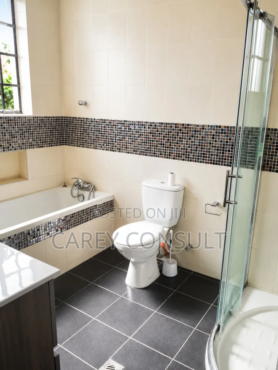 5bdrm Maisonette in Kitisuru for rent