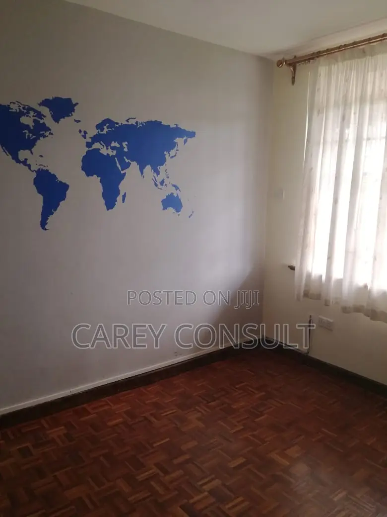 5bdrm Maisonette in Kitisuru for rent