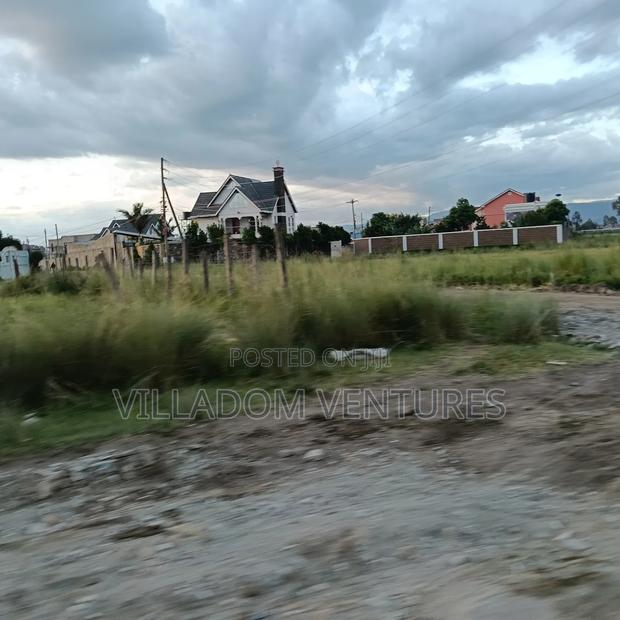 For Sale 1/4 Acre Plot Ideal for Development of a Home