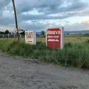 For Sale 1/4 Acre Plot Ideal for Development of a Home