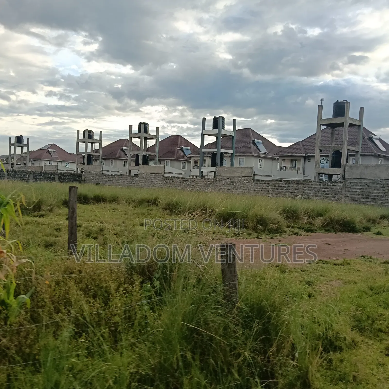 For Sale 1/4 Acre Plot Ideal for Development of a Home