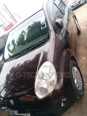 Toyota Passo 2013 Maroon