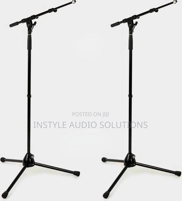 Best Quality Heavy Gauge Metallic Adjustable Microphone Tripod Stand