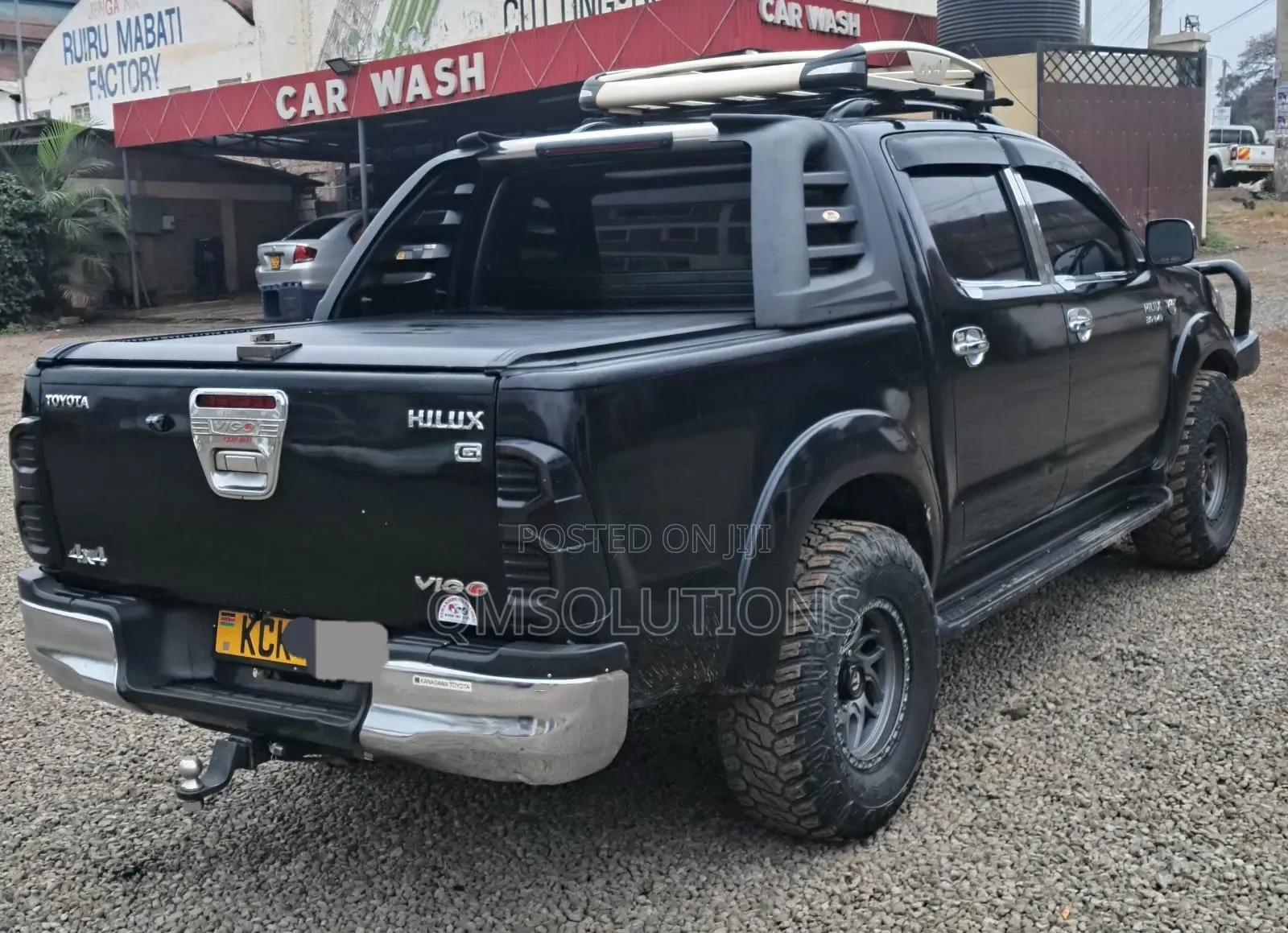 Toyota Hilux 2010 Black