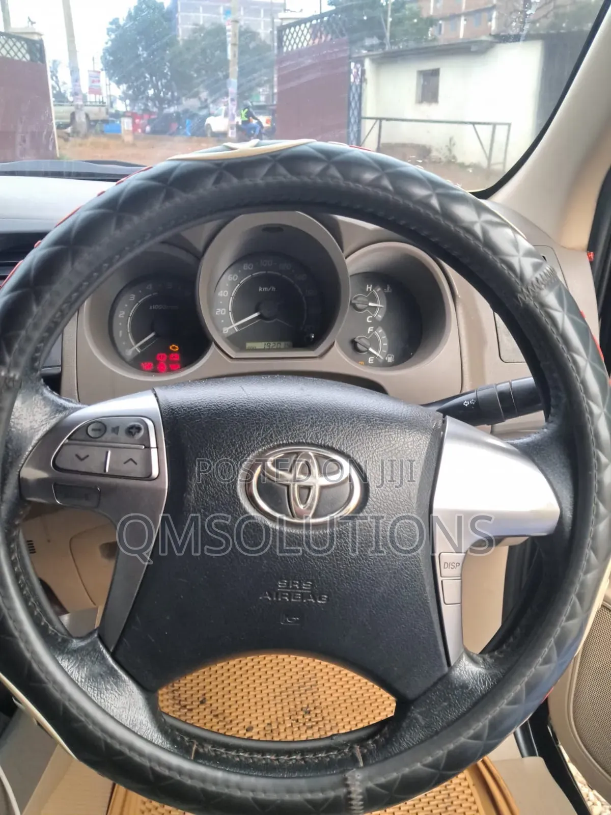 Toyota Hilux 2010 Black