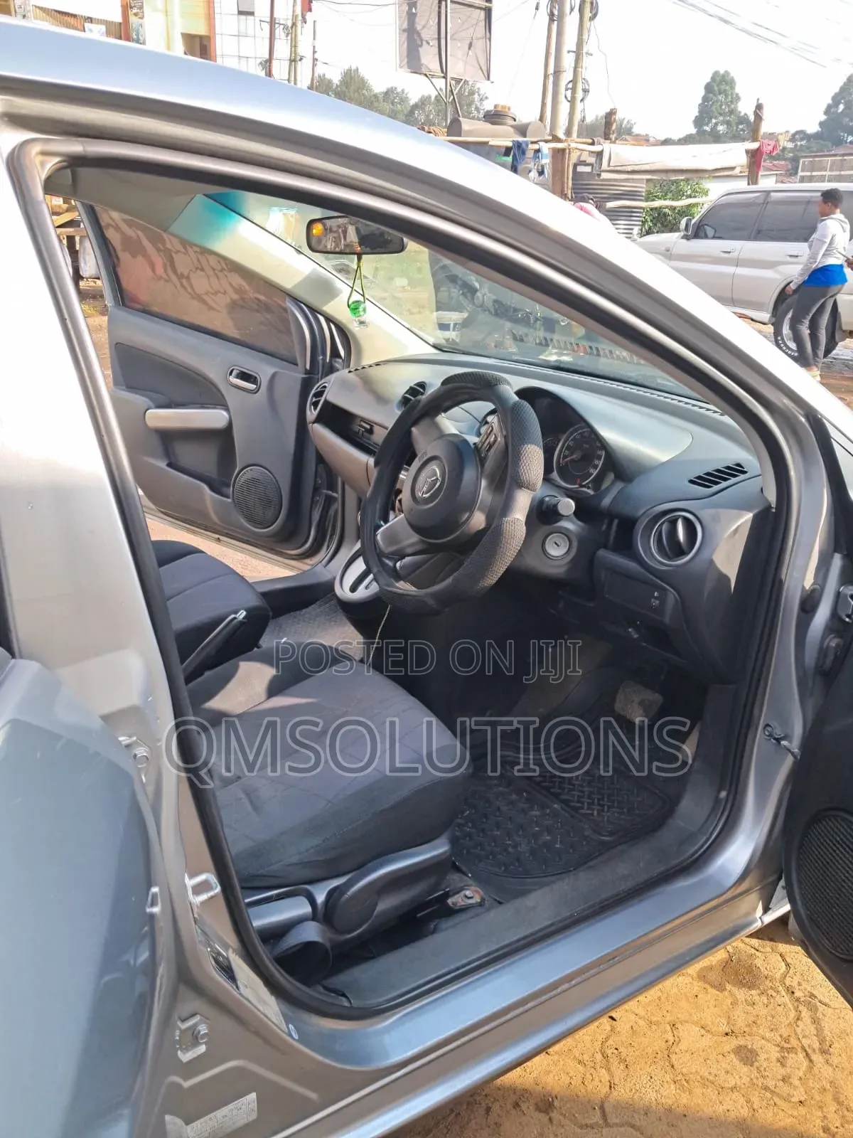 Mazda Demio 2013 Silver